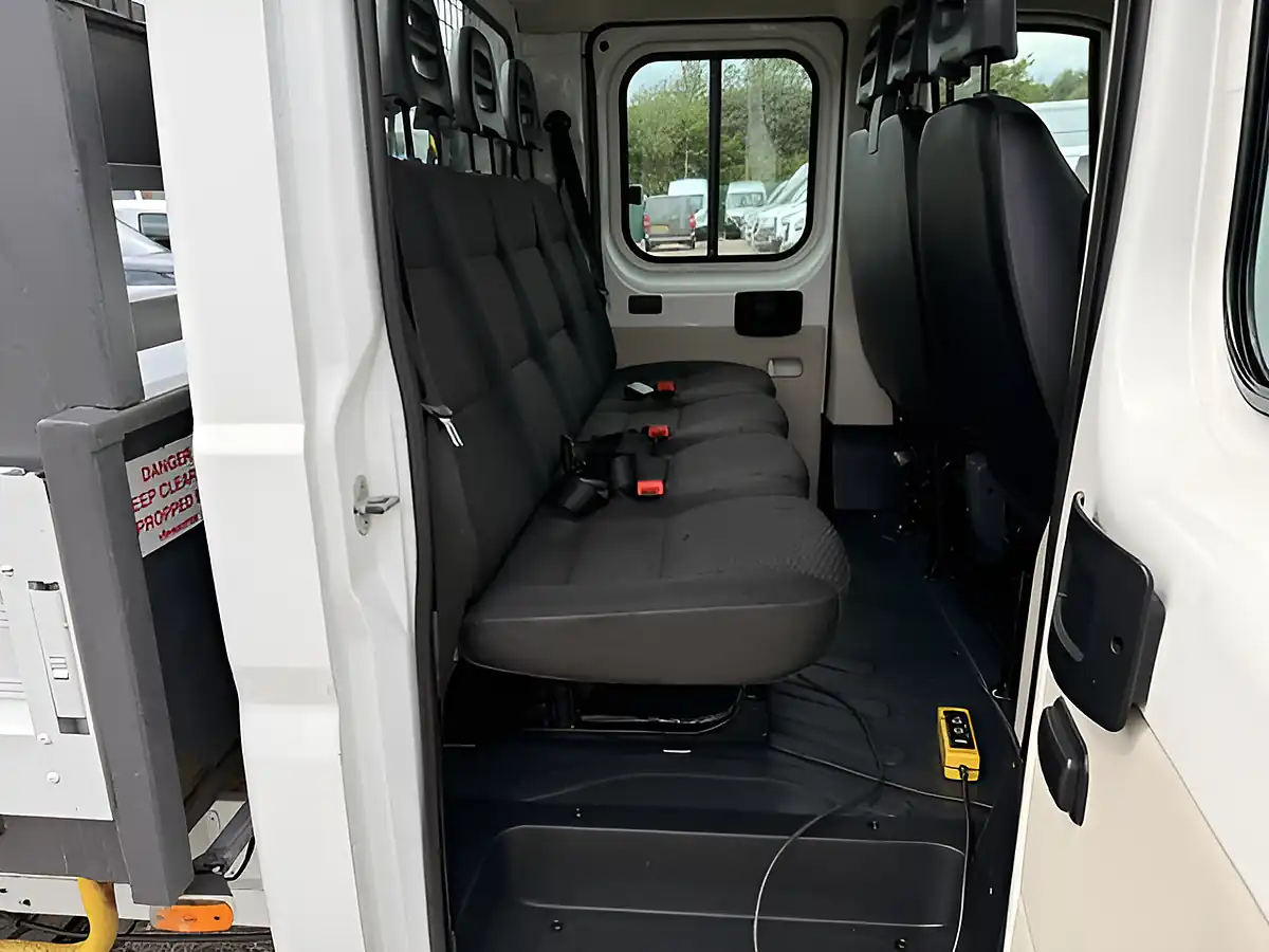 Used 2017 Citroen Relay 35 Enterprise - Interior and Exterior details 16