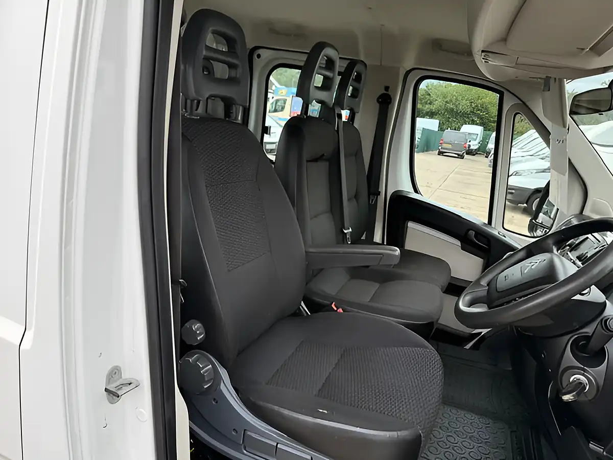 Used 2017 Citroen Relay 35 Enterprise - Interior and Exterior details 17