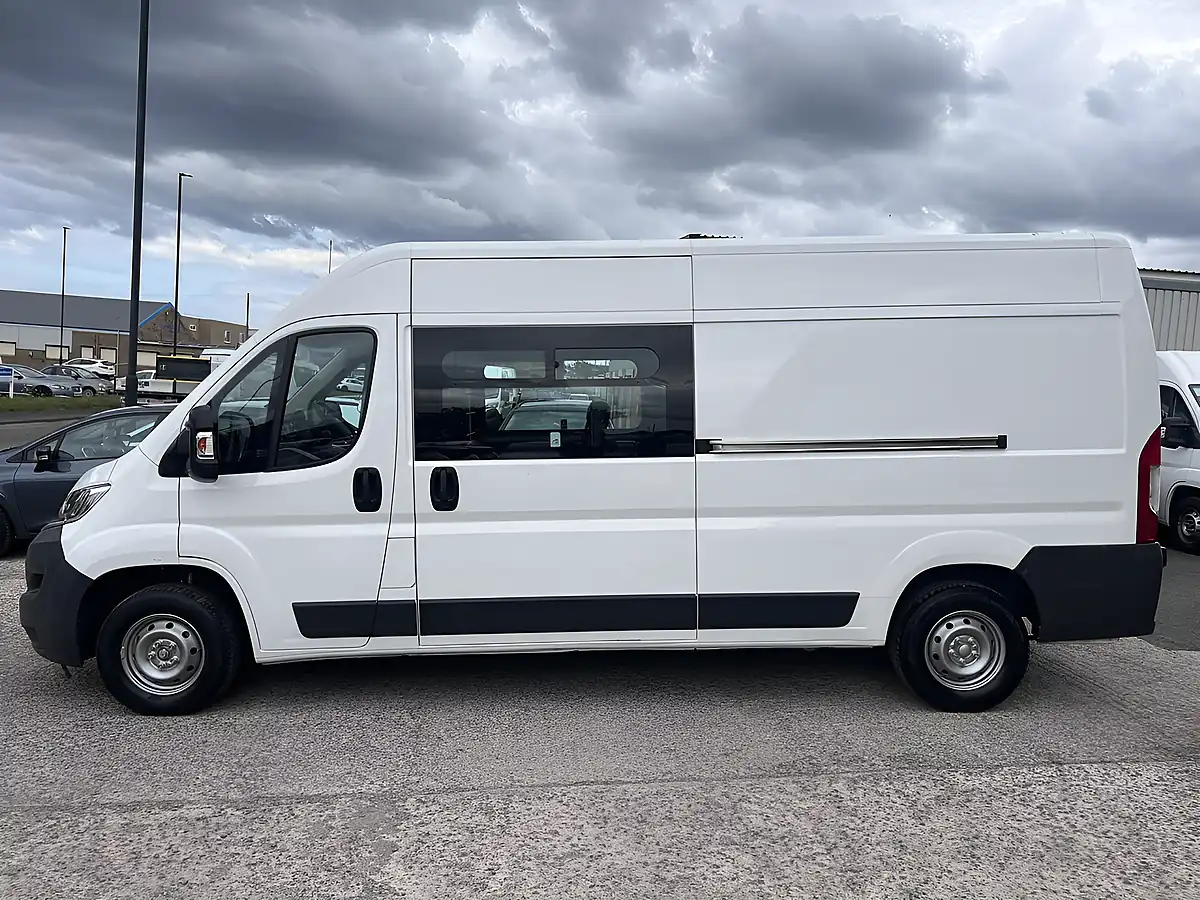 Used 2017 Citroen Relay 35 Enterprise White - Interior and Exterior details 10