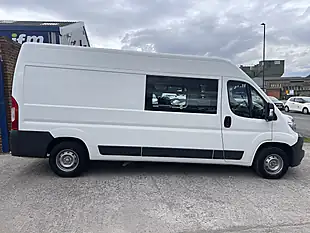 Used 2017 Citroen Relay 35 Enterprise White - Interior and Exterior details 6
