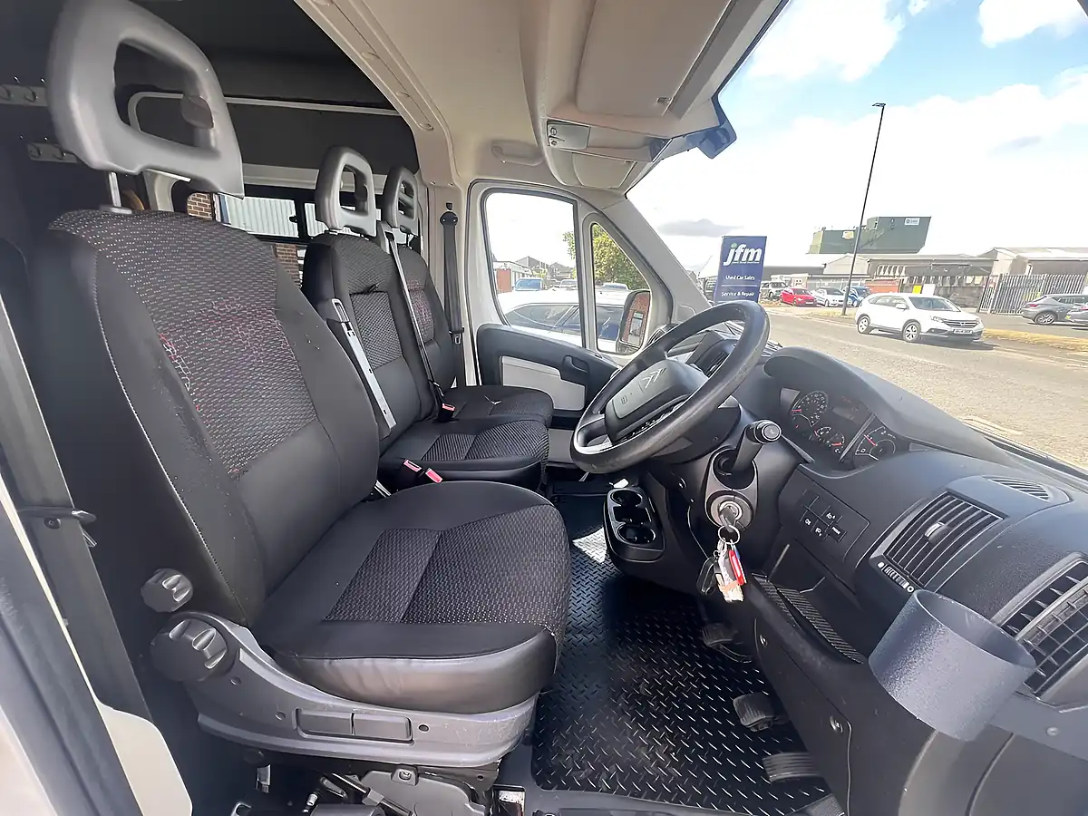Used 2017 Citroen Relay 35 Heavy L3H2 Enterprise White - Interior and Exterior details 3