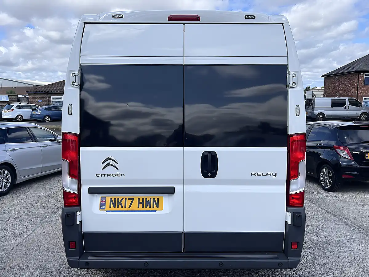 Used 2017 Citroen Relay 35 Heavy L3H2 Enterprise White - Interior and Exterior details 8