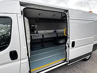 Used 2017 Citroen Relay Enterprise L3H2 Workshop White - Interior and Exterior details 15