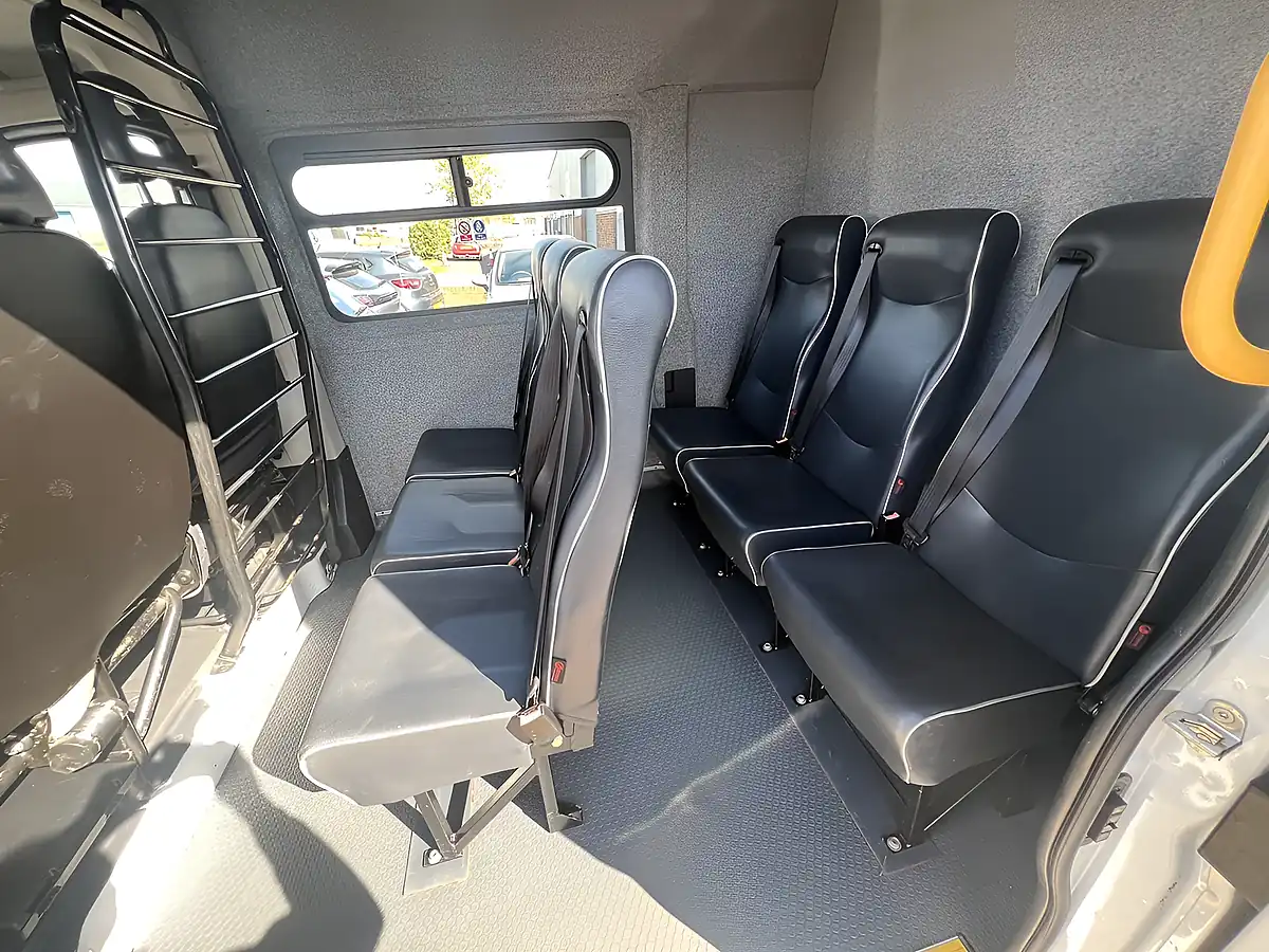 Used 2017 Citroen Relay Enterprise White - Interior and Exterior details 16