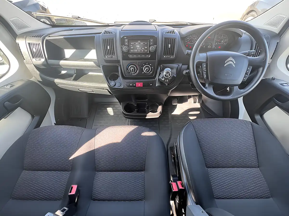 Used 2017 Citroen Relay Enterprise White - Interior and Exterior details 2