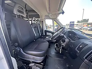 Used 2017 Citroen Relay Enterprise White - Interior and Exterior details 3