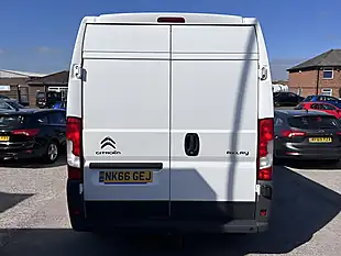 Used 2017 Citroen Relay Enterprise White - Interior and Exterior details 8