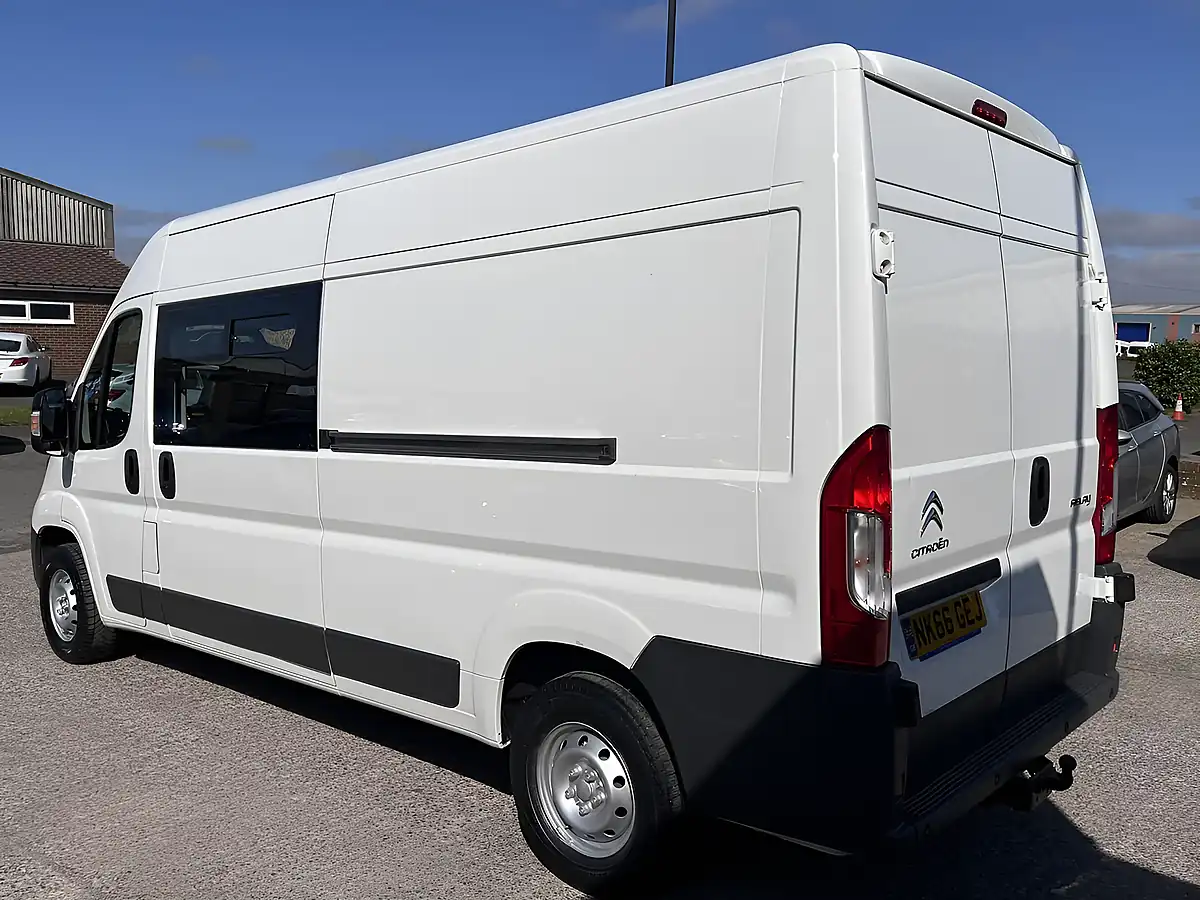 Used 2017 Citroen Relay Enterprise White - Interior and Exterior details 9