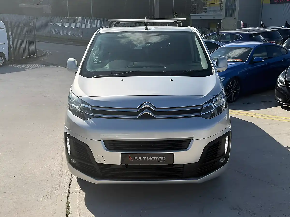 Used 2017 Citroen Spacetourer Business M Mwb Silver - Interior and Exterior details 2