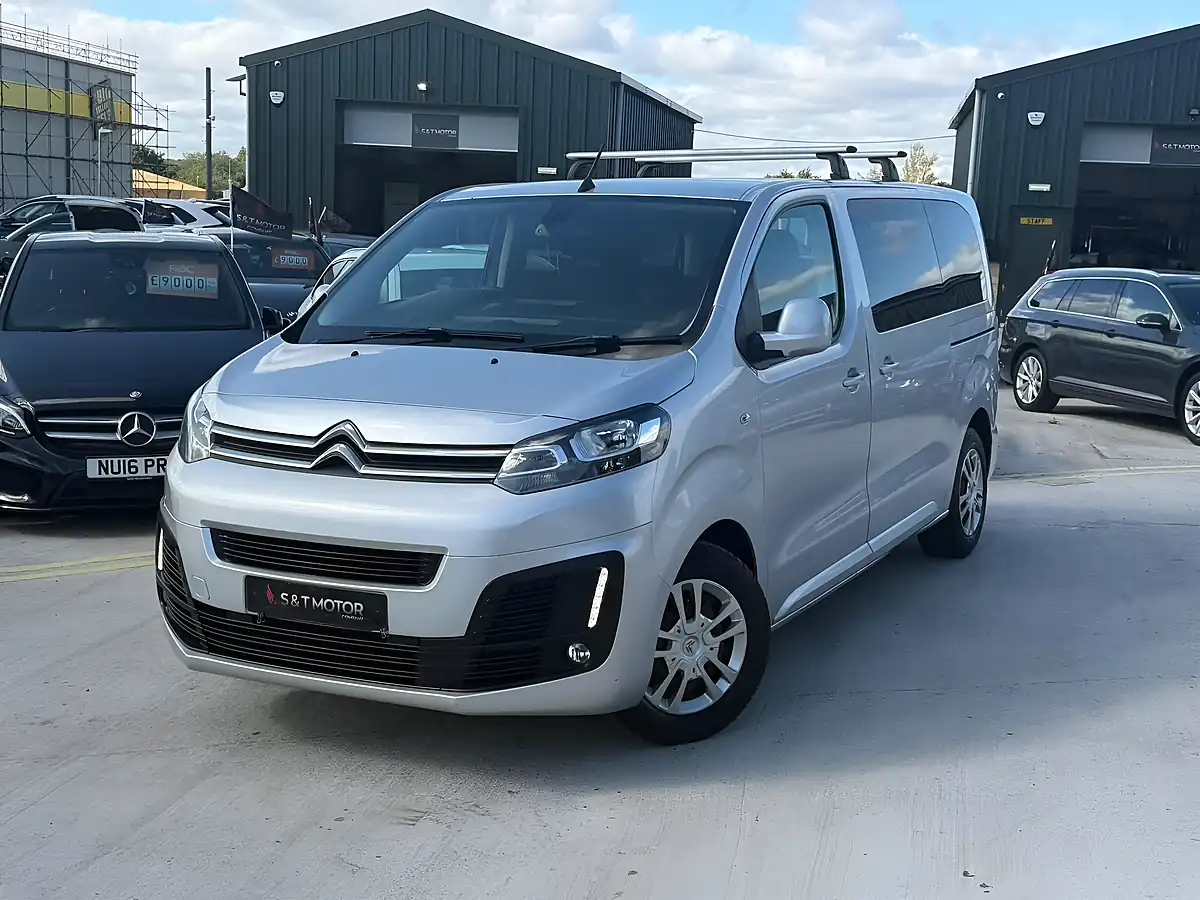 Used 2017 Citroen Spacetourer Business M Mwb Silver - Interior and Exterior details 3