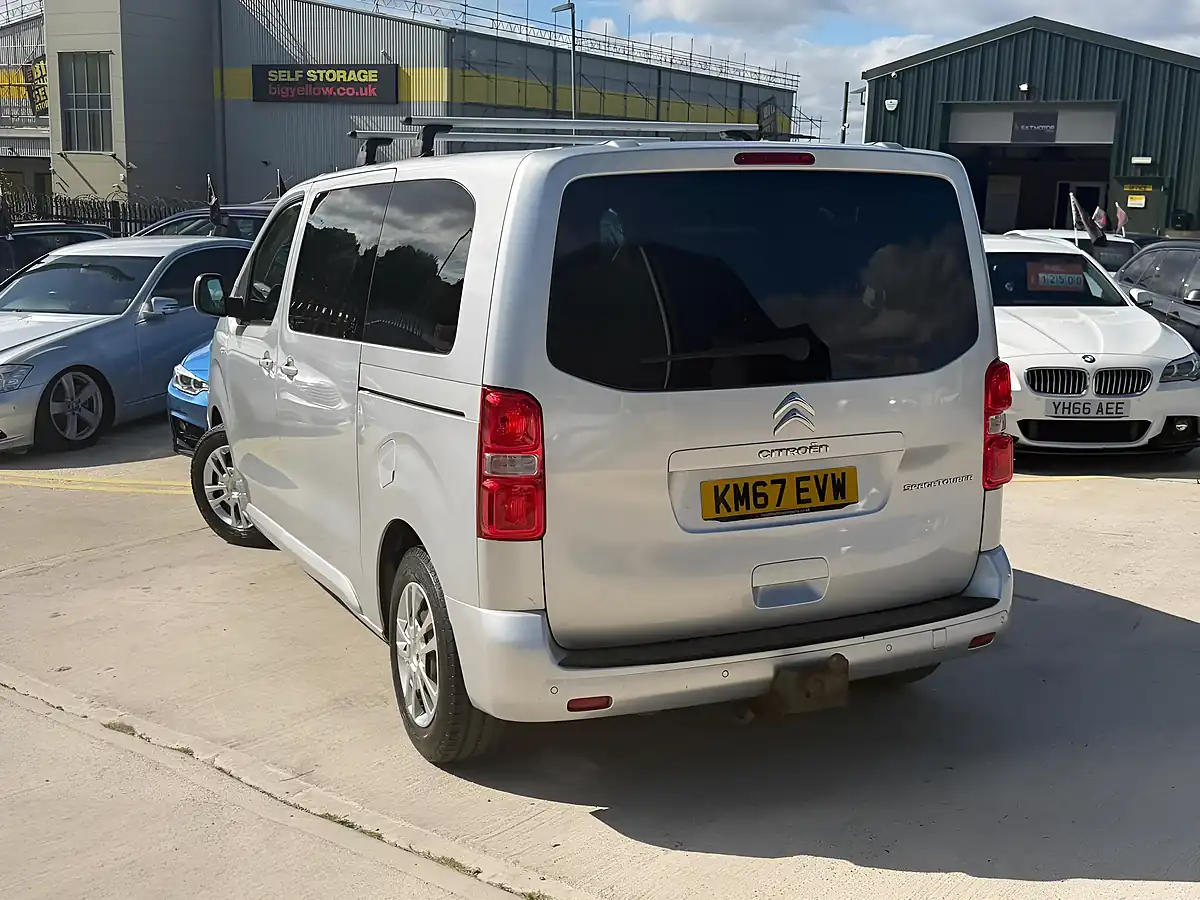 Used 2017 Citroen Spacetourer Business M Mwb Silver - Interior and Exterior details 7