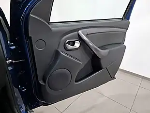 Used 2017 Dacia Duster Laureate Cosmo Blue Cosmos Blue - Interior and Exterior details 17
