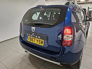 Used 2017 Dacia Duster Laureate Cosmo Blue Cosmos Blue - Interior and Exterior details 18
