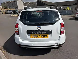 Used 2017 Dacia Duster Laureate White - Interior and Exterior details 5