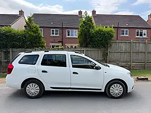 Used 2017 Dacia Logan Ambiance White - Interior and Exterior details 4