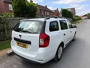 Used 2017 Dacia Logan Ambiance White - Interior and Exterior details 5