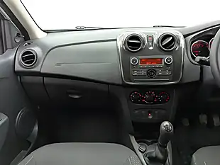Used 2017 Dacia Sandero Ambiance Glacier White - Interior and Exterior details 18