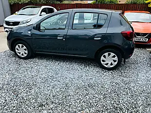 Used 2017 Dacia Sandero Ambiance Grey - Interior and Exterior details 16