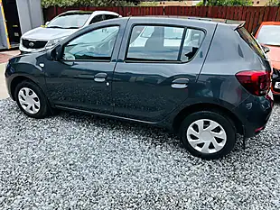 Used 2017 Dacia Sandero Ambiance Grey - Interior and Exterior details 17