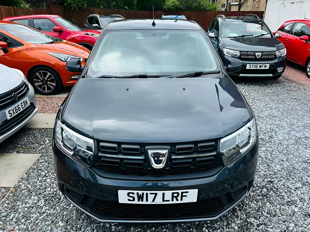 Used 2017 Dacia Sandero Ambiance Grey - Interior and Exterior details 3