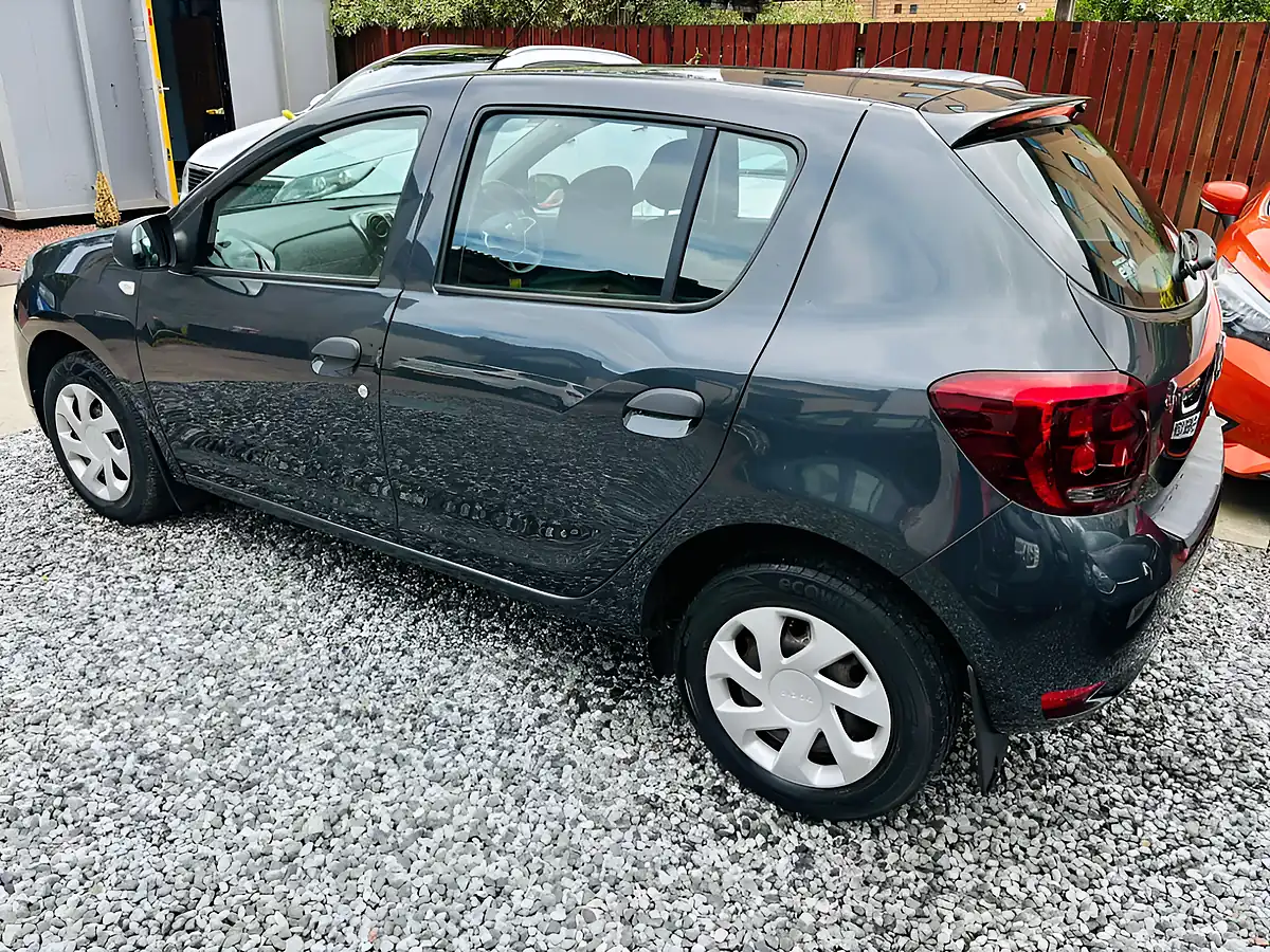 Used 2017 Dacia Sandero Ambiance Grey - Interior and Exterior details 9