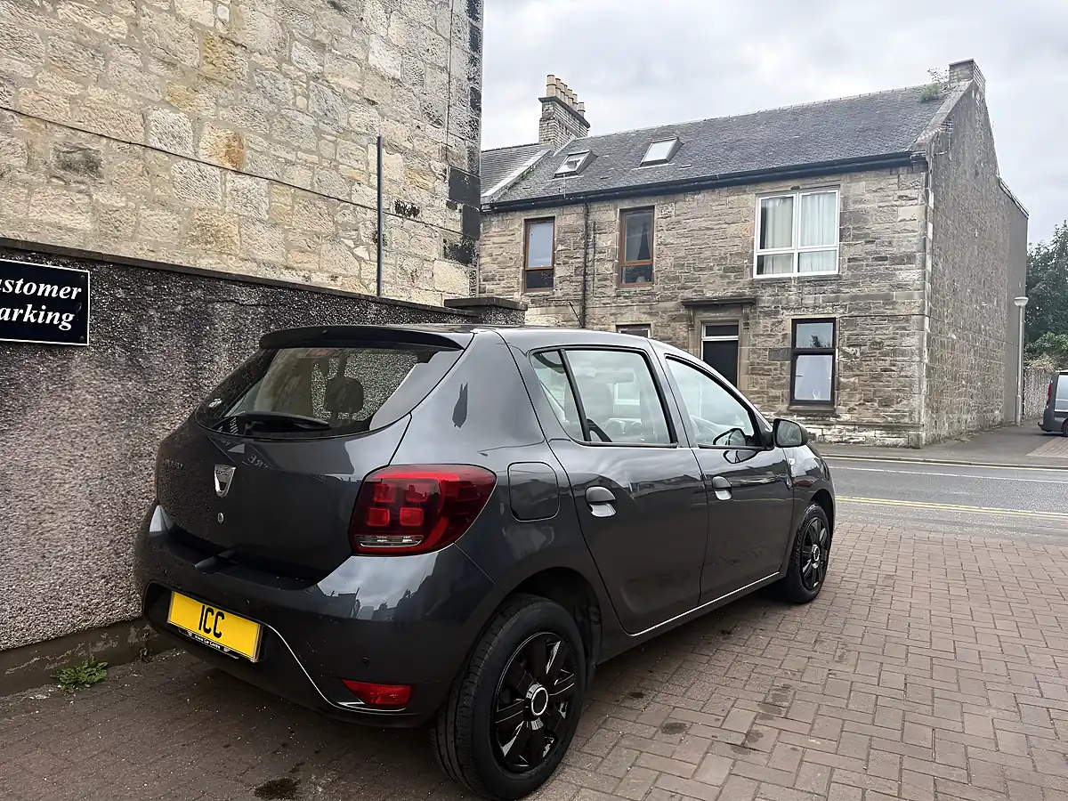 Used 2017 Dacia Sandero Ambiance Grey - Interior and Exterior details 10