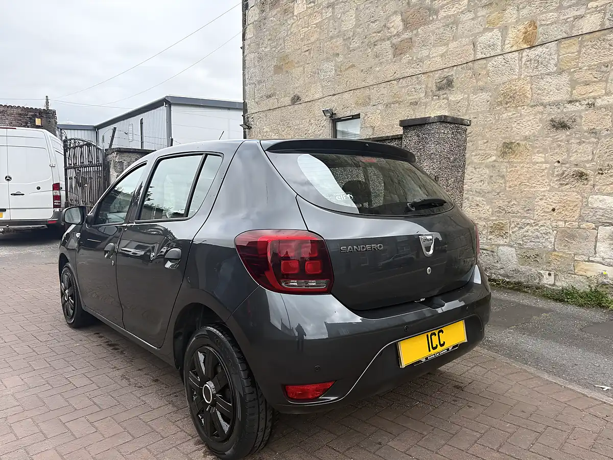 Used 2017 Dacia Sandero Ambiance Grey - Interior and Exterior details 12