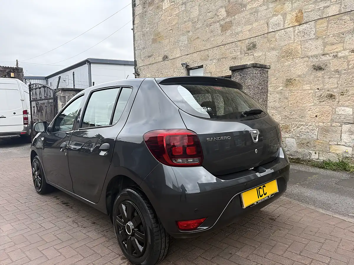 Used 2017 Dacia Sandero Ambiance Grey - Interior and Exterior details 14