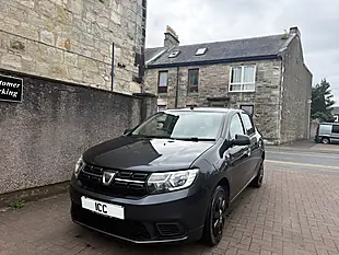 Used 2017 Dacia Sandero Ambiance Grey - Interior and Exterior details 18