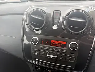 Used 2017 Dacia Sandero Ambiance Grey - Interior and Exterior details 8