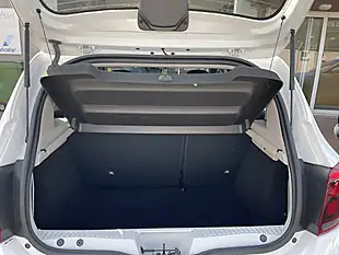 Used 2017 Dacia Sandero Ambiance White - Interior and Exterior details 10