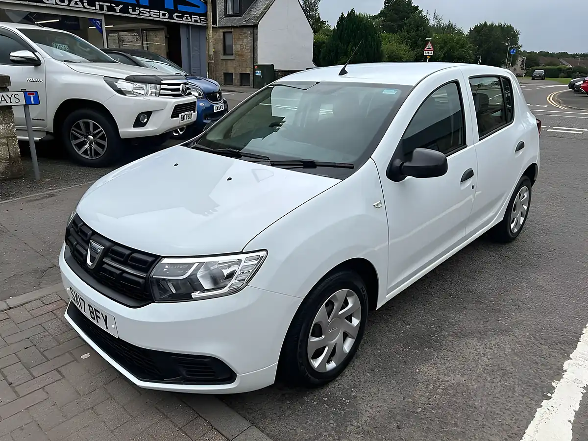 Used 2017 Dacia Sandero Ambiance White - Interior and Exterior details 2