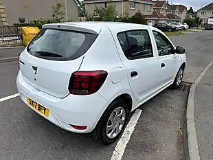 Used 2017 Dacia Sandero Ambiance White - Interior and Exterior details 3