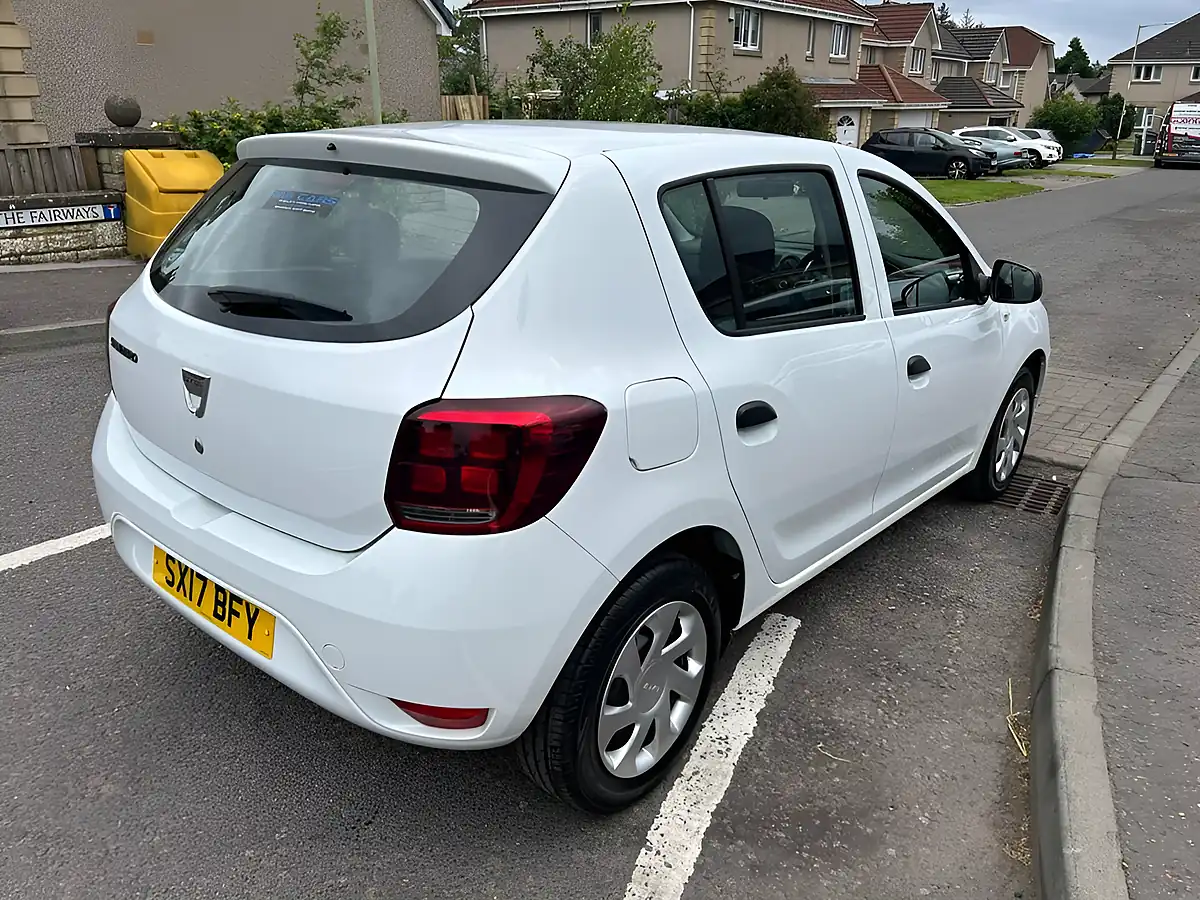Used 2017 Dacia Sandero Ambiance White - Interior and Exterior details 3