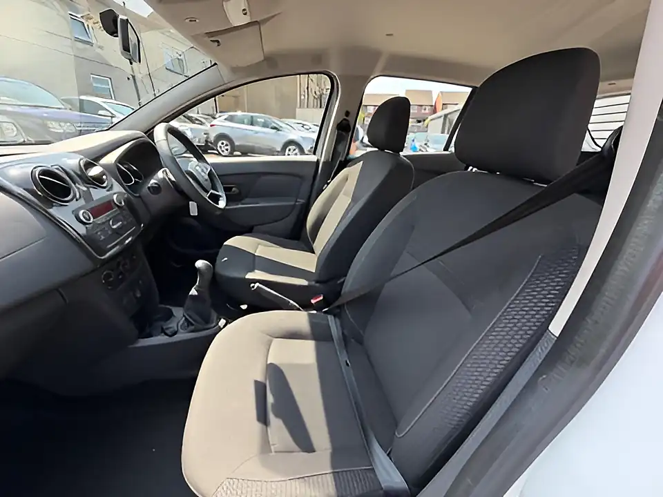 Used 2017 Dacia Sandero Ambiance White - Interior and Exterior details 14