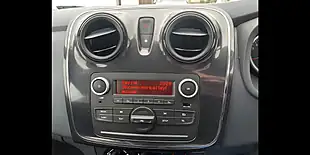 Used 2017 Dacia Sandero Ambiance White - Interior and Exterior details 14