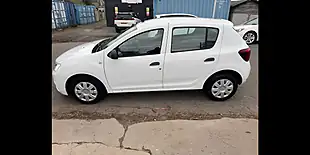 Used 2017 Dacia Sandero Ambiance White - Interior and Exterior details 7