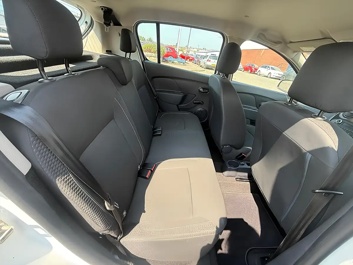 Used 2017 Dacia Sandero Ambiance White - Interior and Exterior details 4