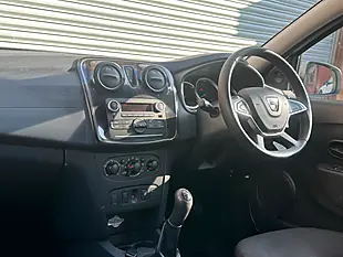 Used 2017 Dacia Sandero Ambiance White - Interior and Exterior details 7