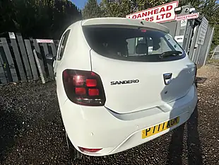 Used 2017 Dacia Sandero Ambiance White - Interior and Exterior details 10