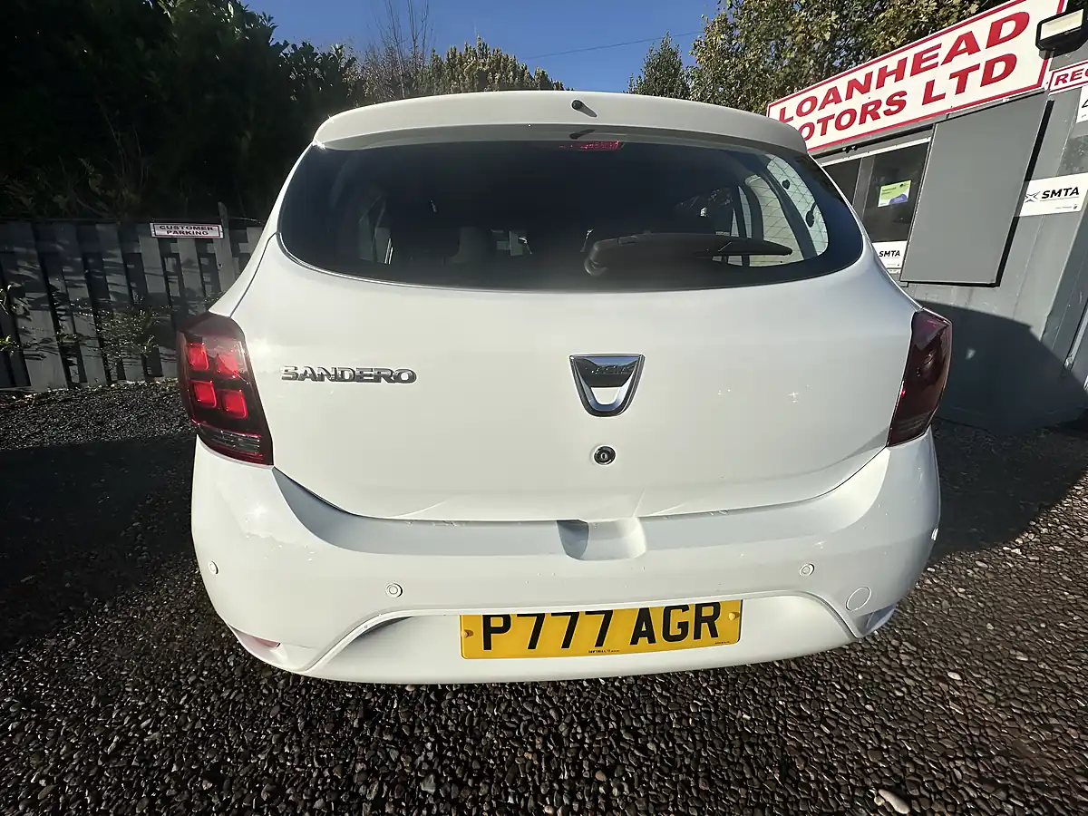 Used 2017 Dacia Sandero Ambiance White - Interior and Exterior details 13