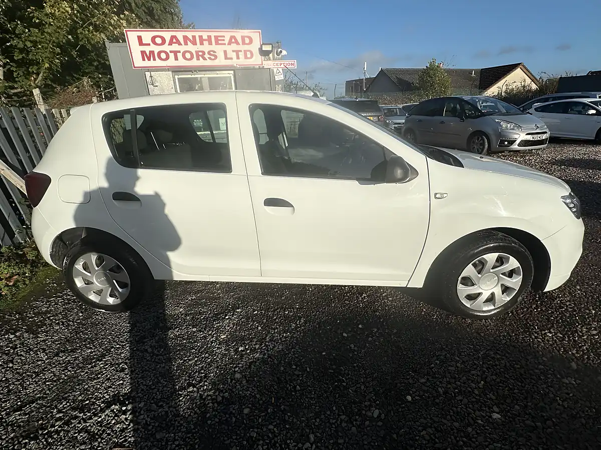 Used 2017 Dacia Sandero Ambiance White - Interior and Exterior details 16