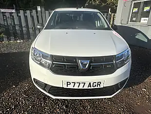 Used 2017 Dacia Sandero Ambiance White - Interior and Exterior details 3