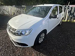 Used 2017 Dacia Sandero Ambiance White - Interior and Exterior details 5