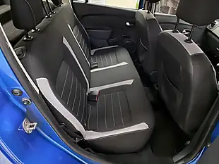 Used 2017 Dacia Sandero Stepway Ambiance Azurite Blue - Interior and Exterior details 14