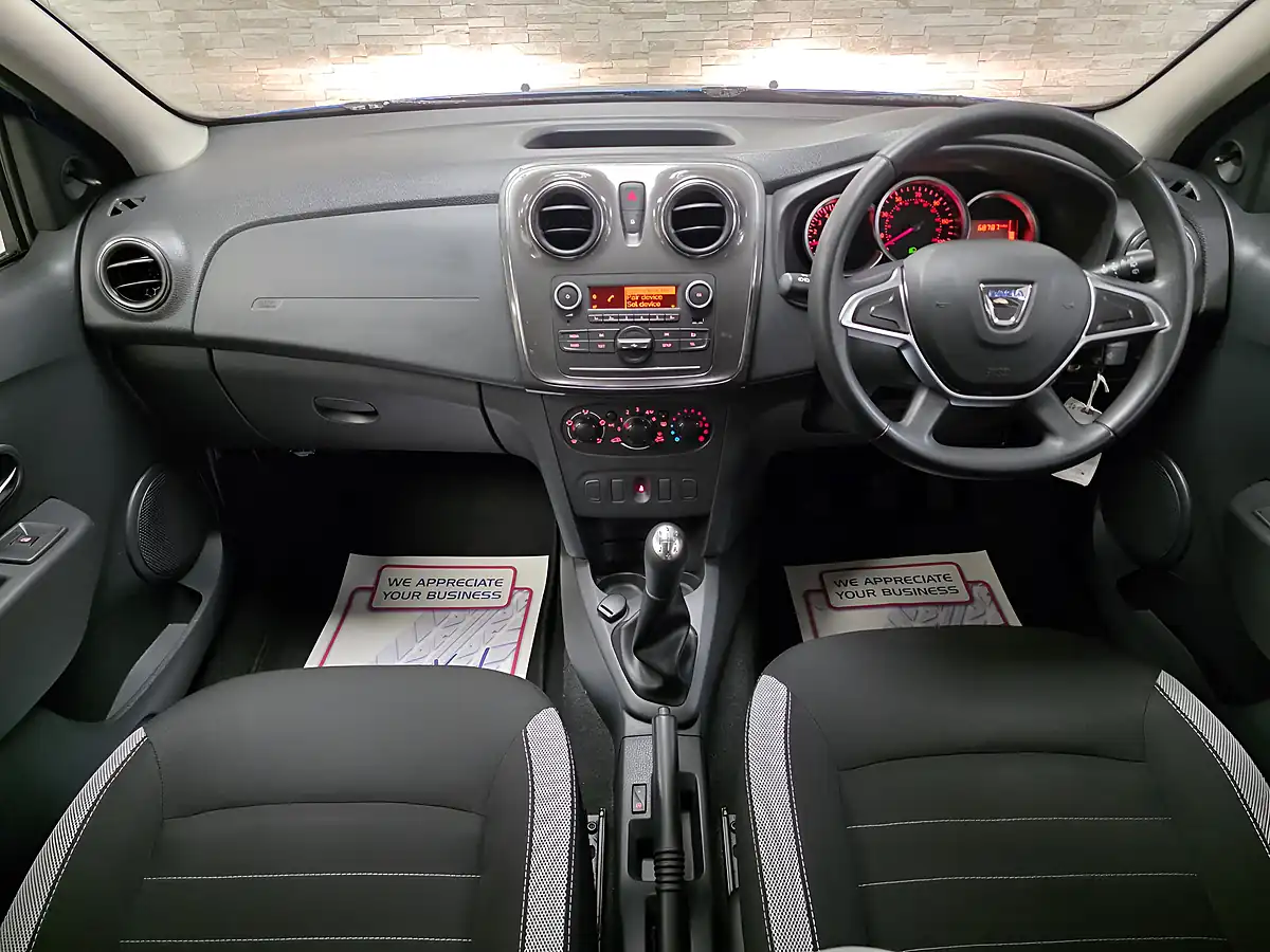 Used 2017 Dacia Sandero Stepway Ambiance Azurite Blue - Interior and Exterior details 16