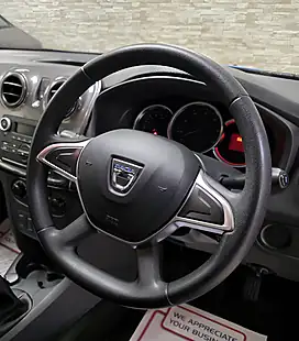 Used 2017 Dacia Sandero Stepway Ambiance Azurite Blue - Interior and Exterior details 7