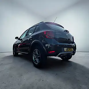 Used 2017 Dacia Sandero Stepway Ambiance Edition Agate Black Metallic - Interior and Exterior details 11