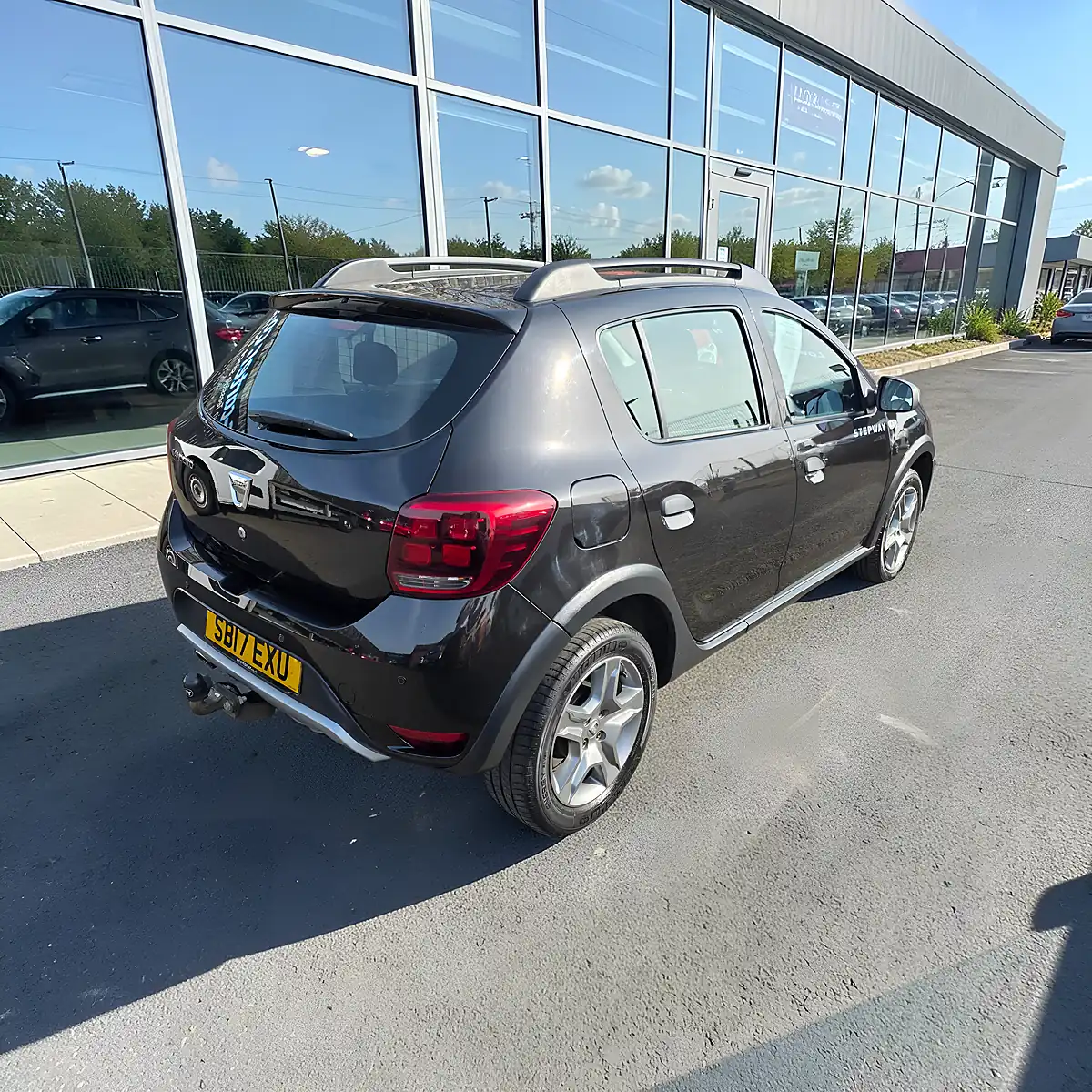 Used 2017 Dacia Sandero Stepway Ambiance Edition Agate Black Metallic - Interior and Exterior details 2