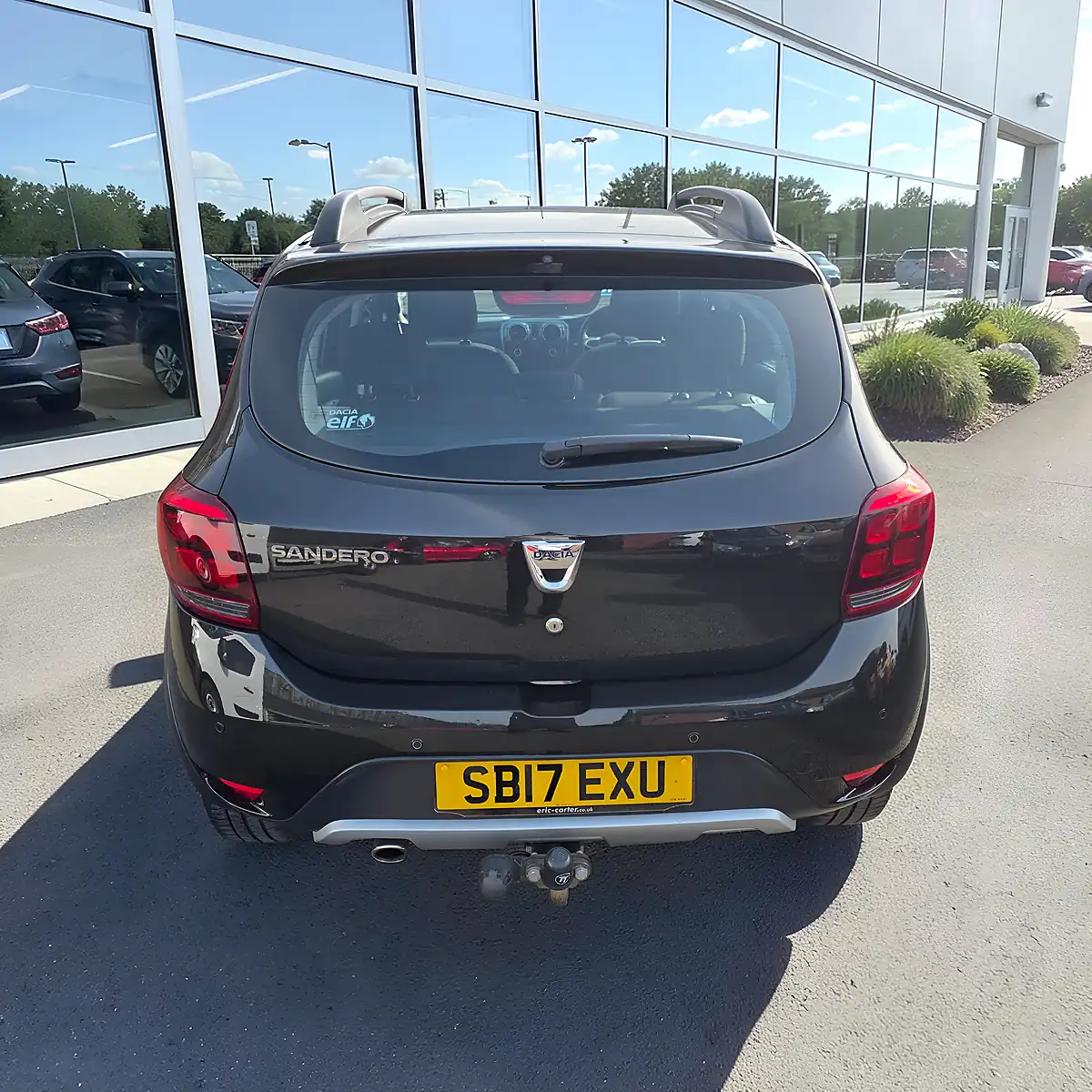 Used 2017 Dacia Sandero Stepway Ambiance Edition Agate Black Metallic - Interior and Exterior details 3